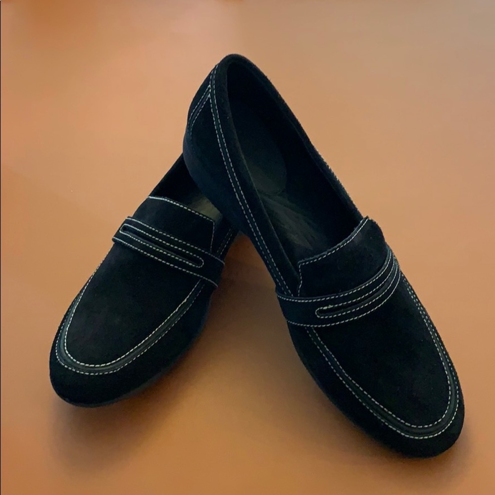 Cole Haan waterproof black suede loafers US10
